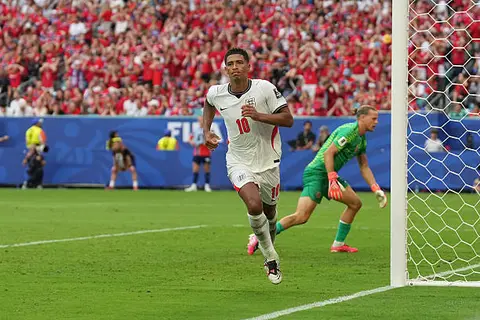 عادل لينيكر.. بيلينجهام يواصل التألق مع إنجلترا في كأس العالم